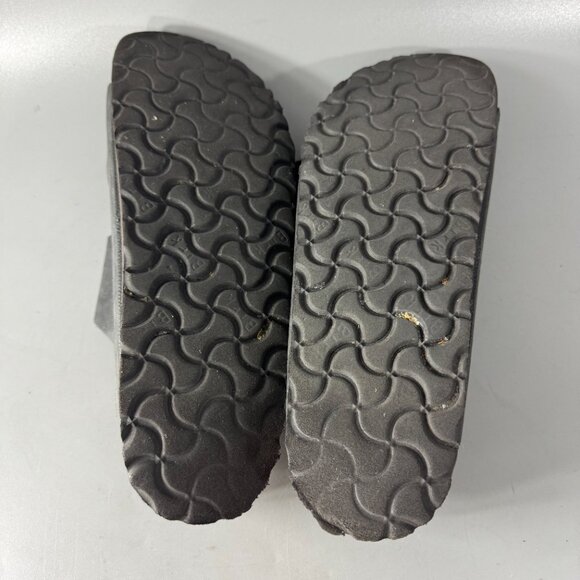 Birkenstock Arizona Oiled Leather in Black, Size 40 - Picture 11 of 15